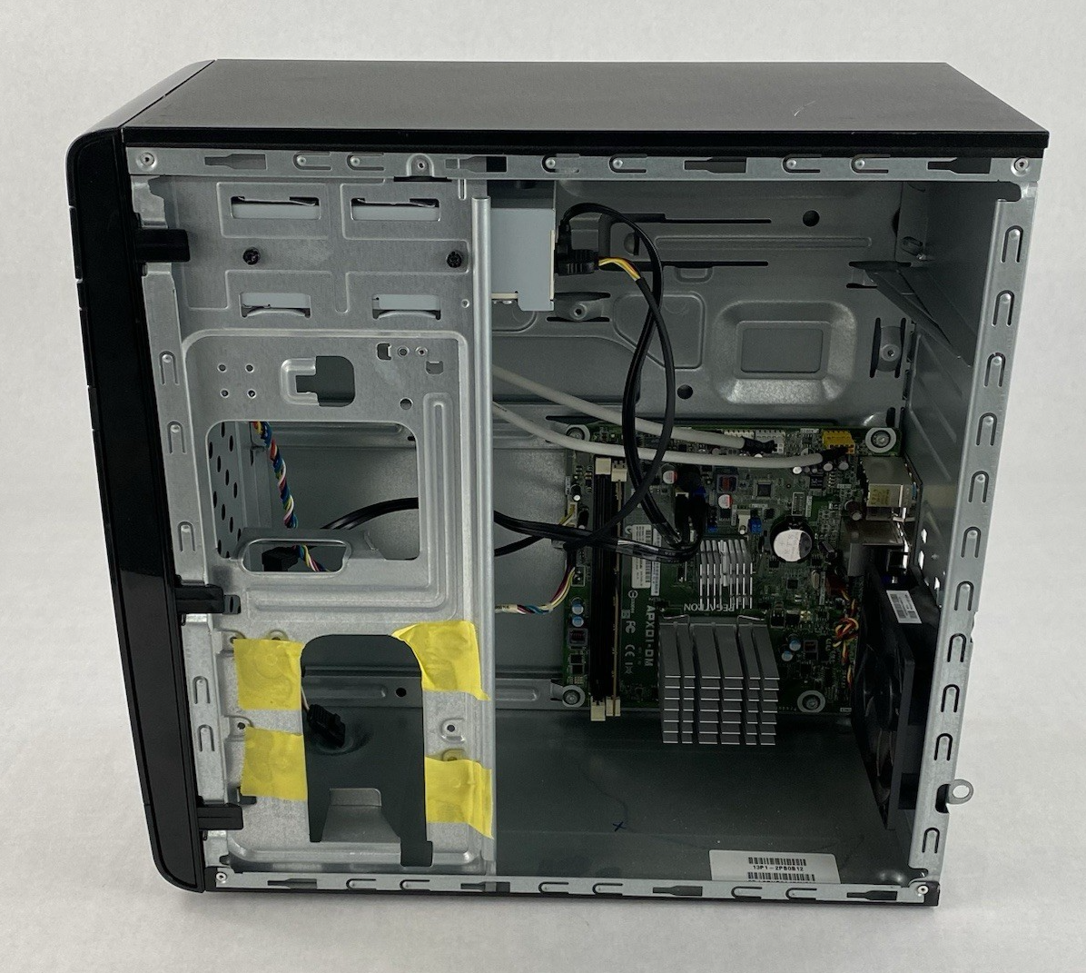HP P2-1334 MT AMD E1-1200 1.40GHz 4GB RAM No AC Adapter No HDD No OS