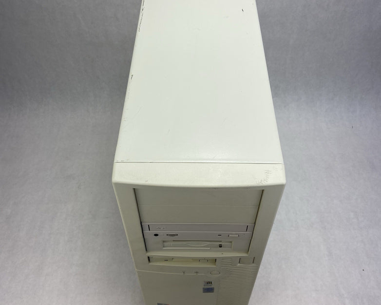 Vintage Quantex Mid Tower ATX Computer Case FSP Group FSP250-60GTW