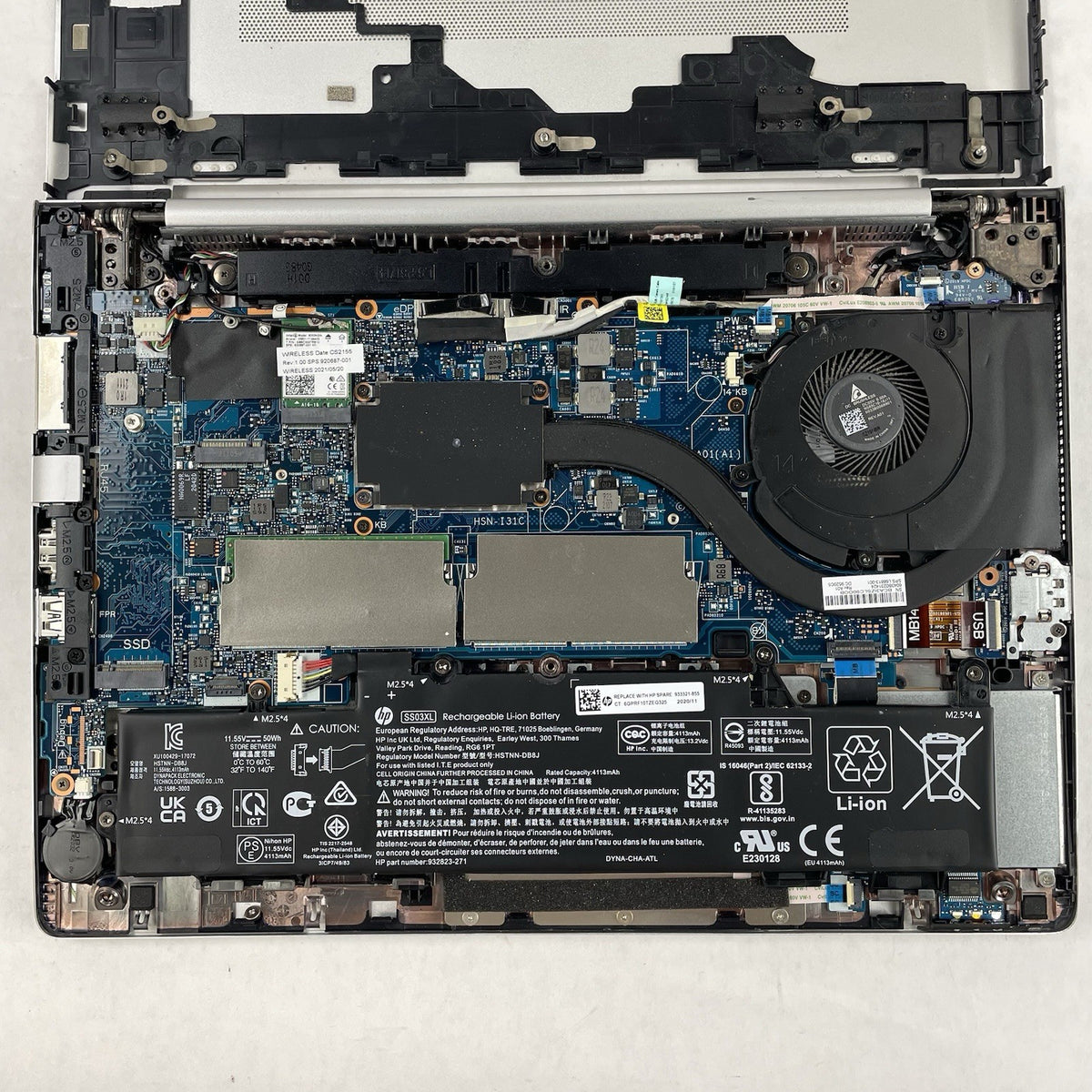 HP mt45 14" AMD Ryzen 3 Pro 3300U 2.10 GHz 4 GB RAM No SSD/OS/AC18