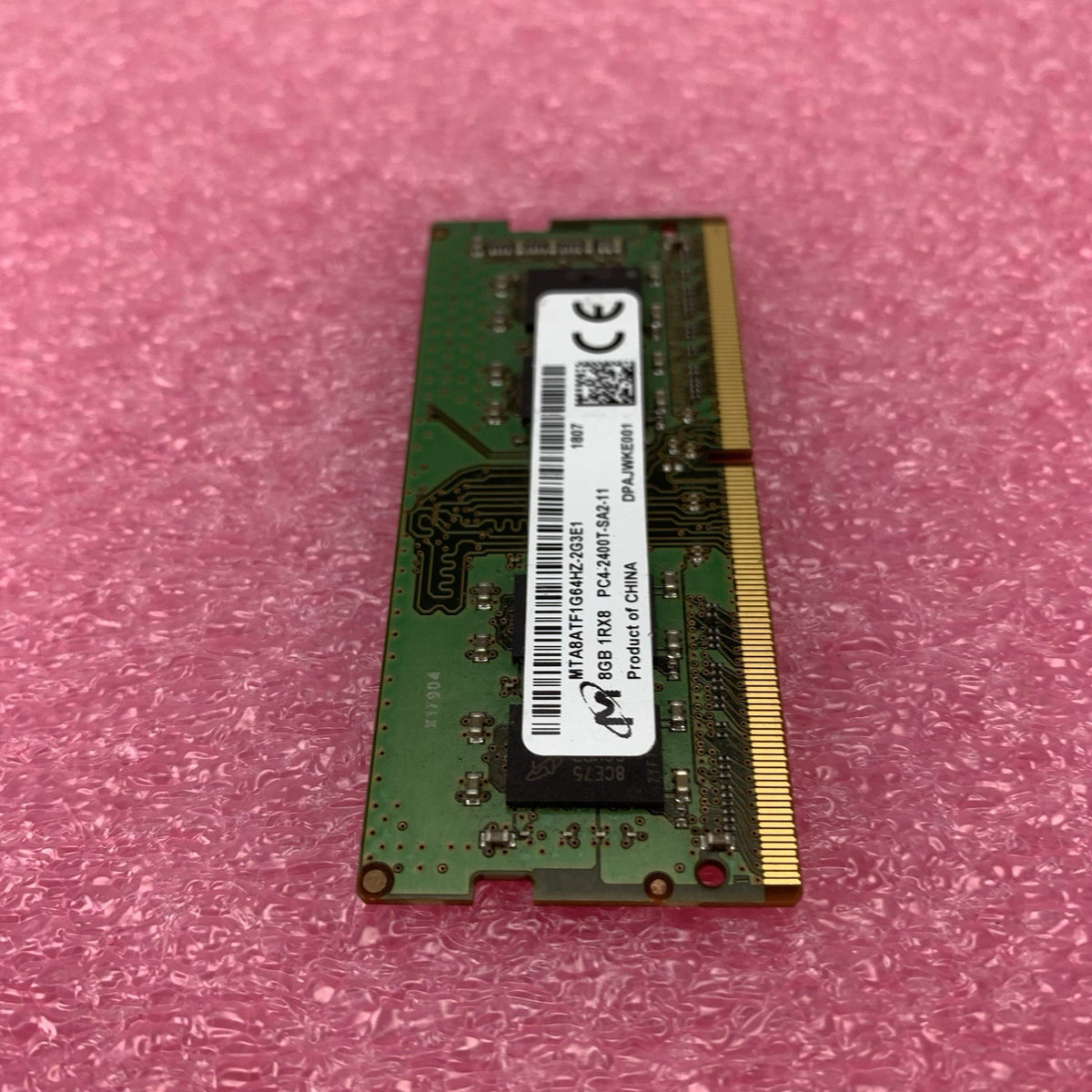 Micron MTA8ATF1G64HZ-2G3E1 PC4-2400T-SA2-11 8GB 1Rx8 Desktop Memory RAM4