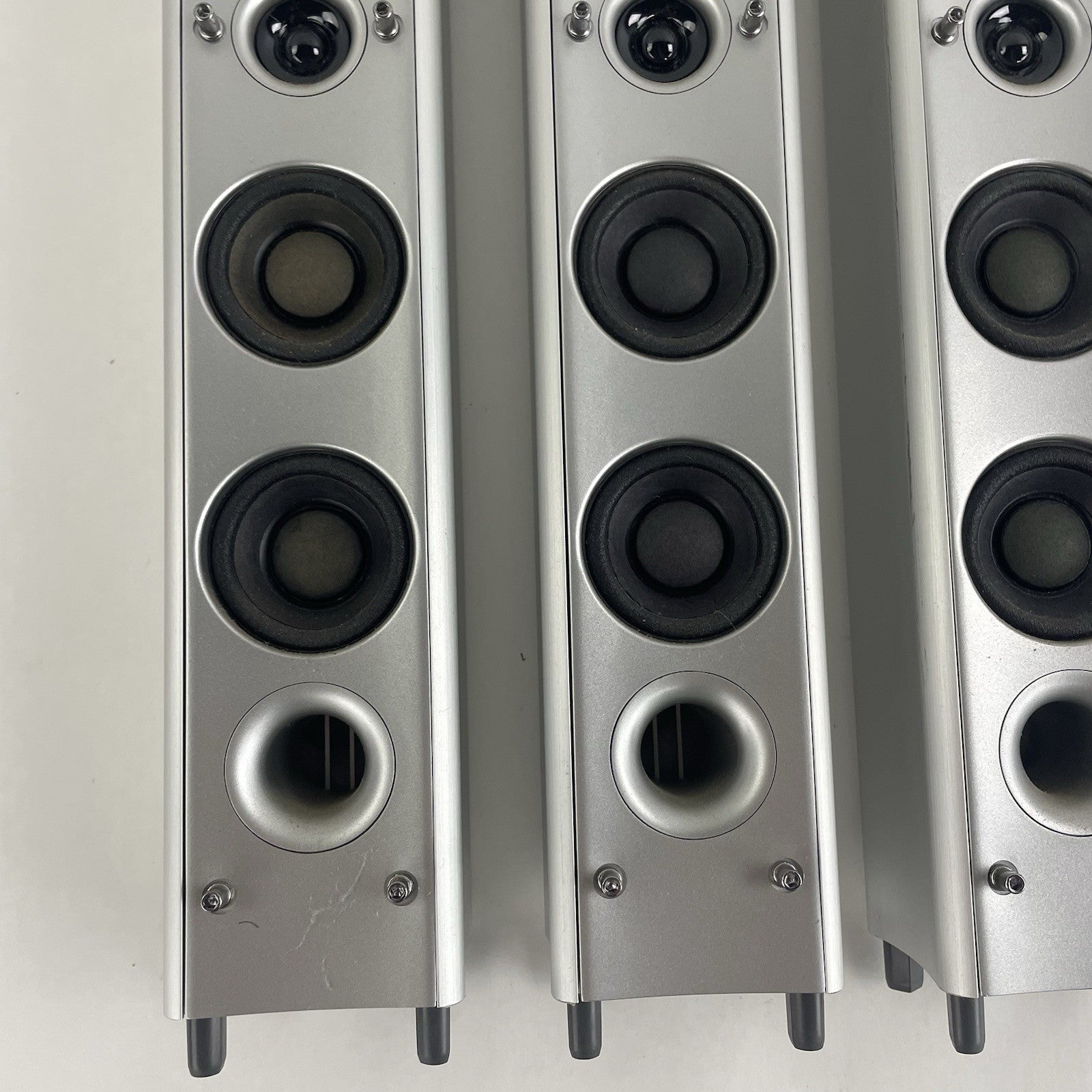 Sony SS-TS551 Surround Speakers Silver 4x4