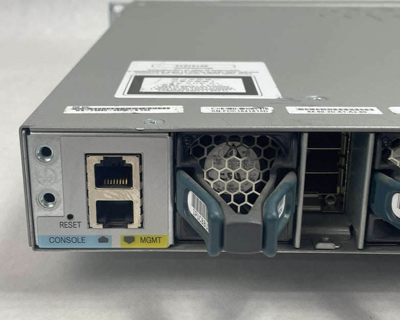 Cisco WS-C3850-48PW-S 48-Port PoE+ Gigabit Layer 3 Managed Switch Tested & Reset