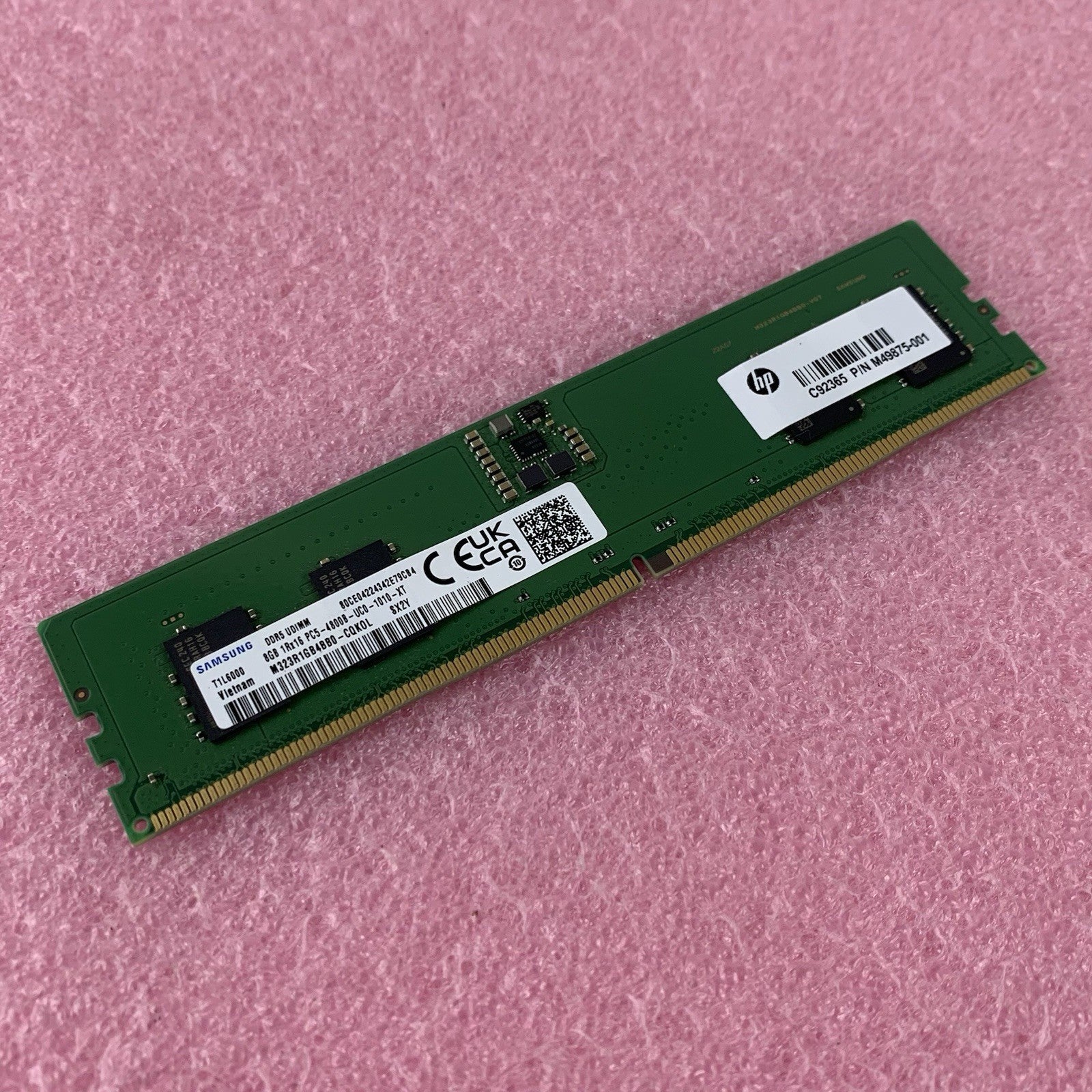 Samsung 8 GB M323R1GB4BB0-CQK0L PC5-38400 DDR5-4800 UDIMM Computer Memory RAM0