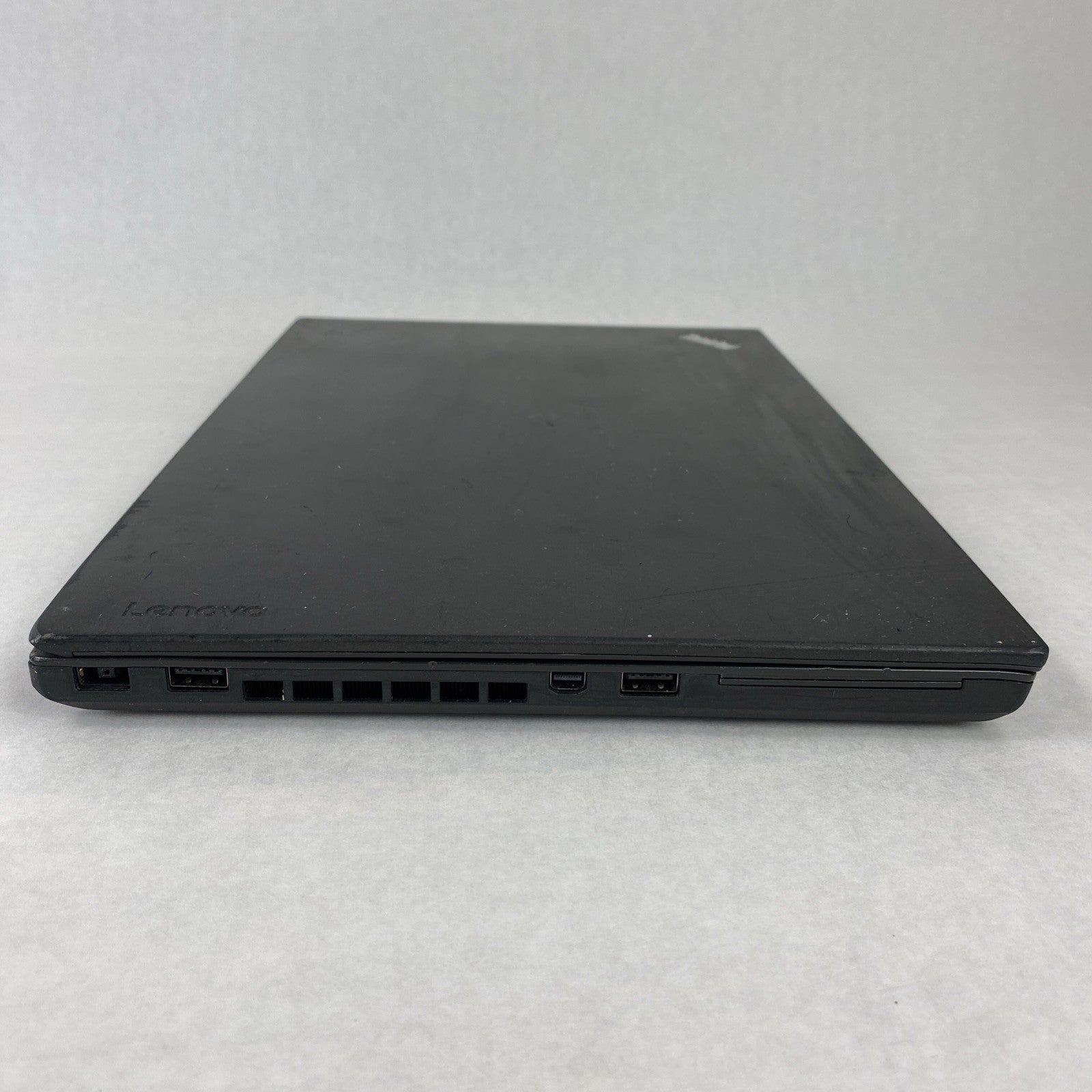 Lenovo ThinkPad T460 Intel Core i5-6300U 2.40 GHz 8 GB RAM 14" No HDD No OS