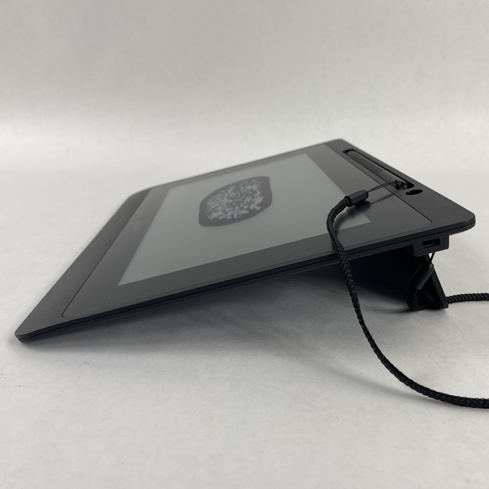 Wacom DTU-1141B 10.1" FHD Drawing Tablet - Damaged Screen / No Cord Cover4