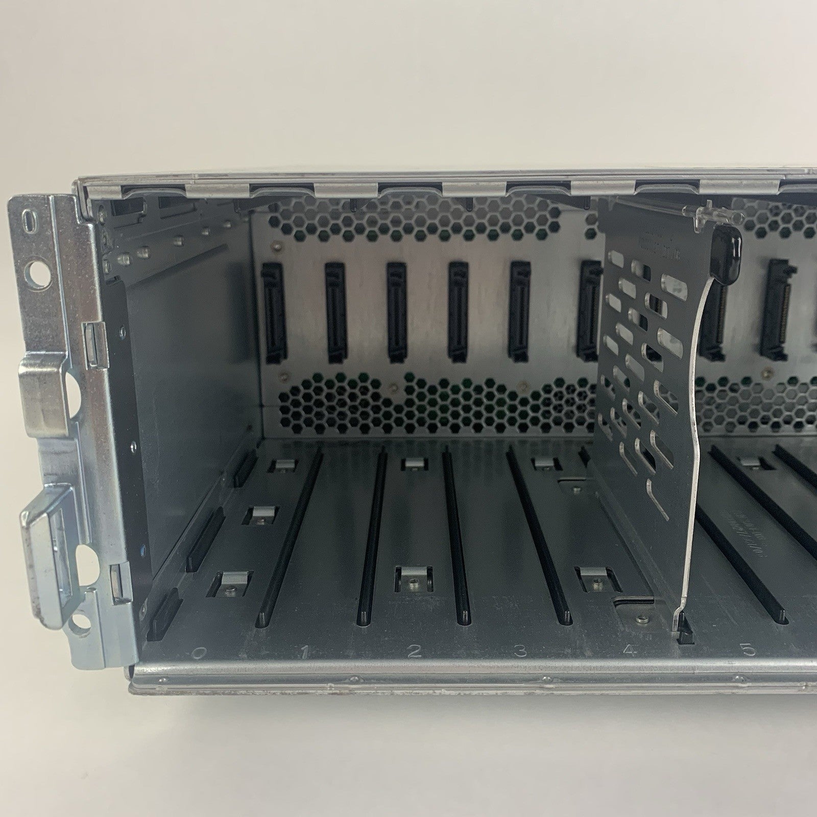 EMC2 KTN-STL4 TR651 Disk Array Chassis 2x PSUs No Caddy No HDDs2