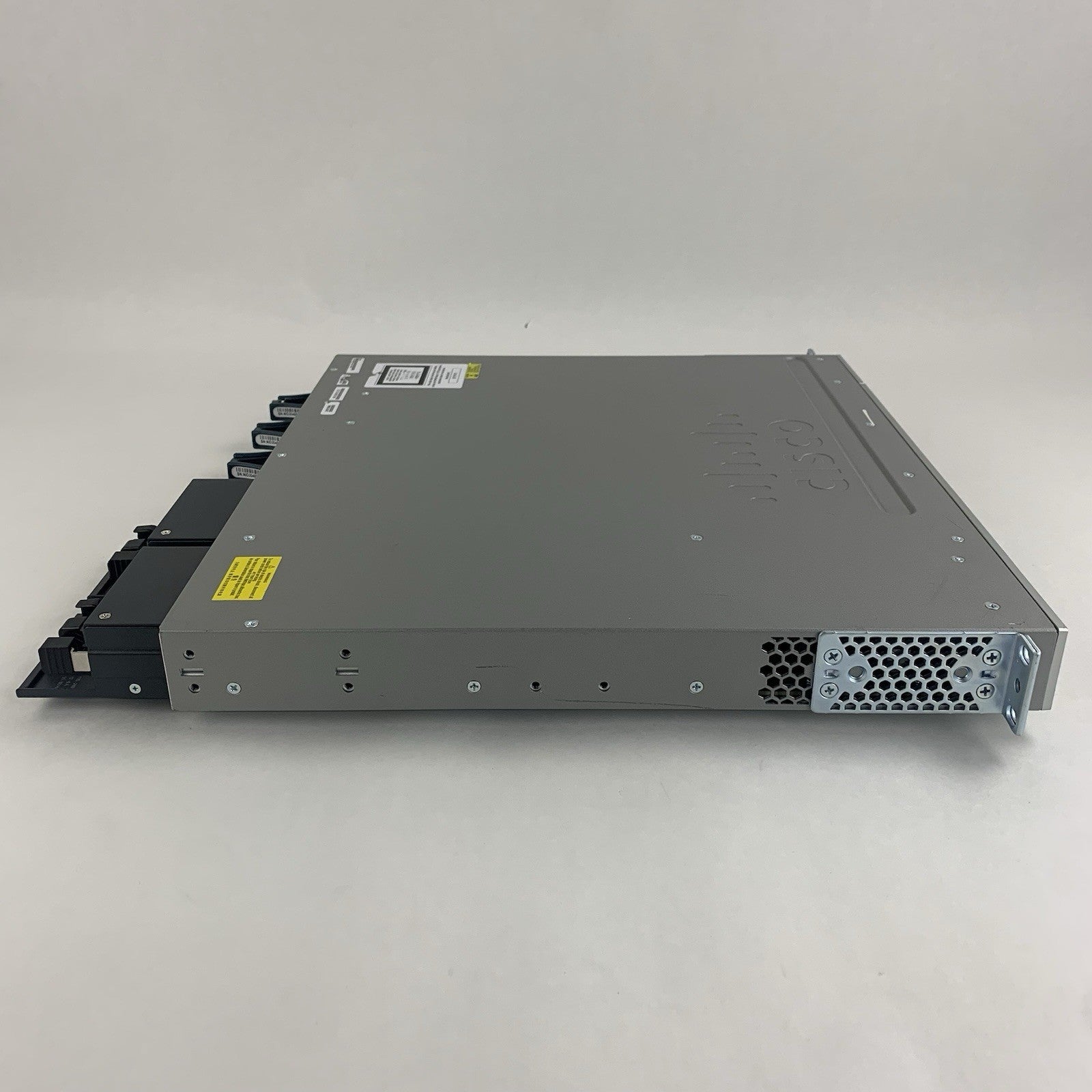 Cisco Catalyst WS-C3850-48U-S V06 48 Port Switch Tested w/C3850-NM-2-10G 2x PSUs5