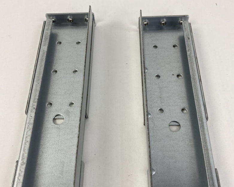 Foxconn 2F77A-02 Right and Left Sliding Server Rails - No Screws