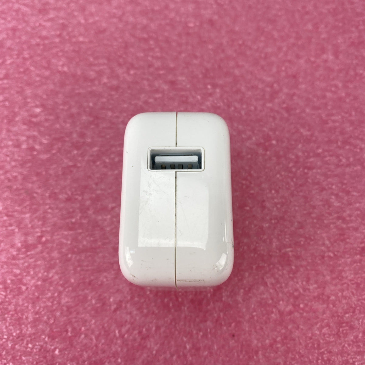 Apple A1401 12W USB AC Adapters - Lot of 104