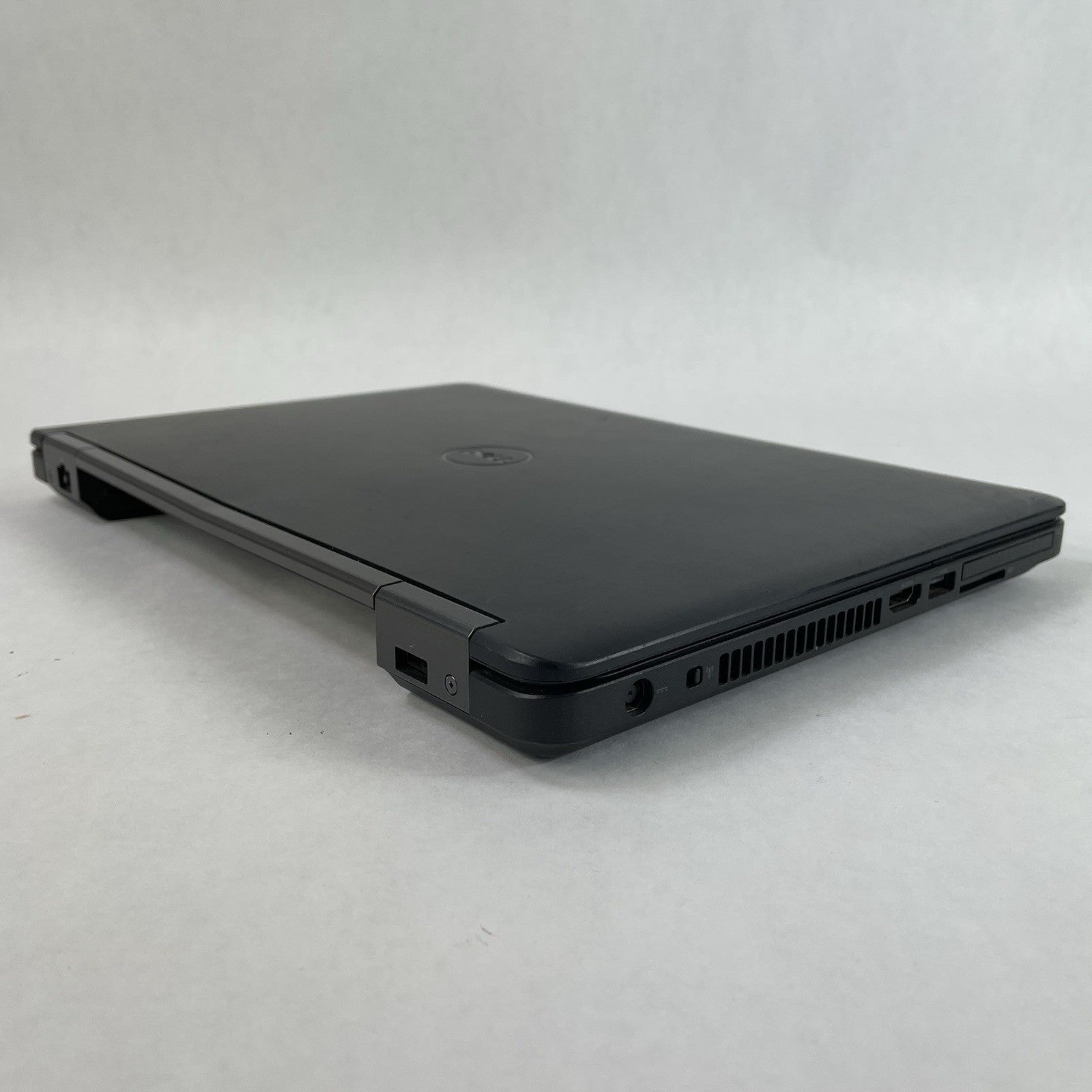 Dell Latitude E55440 14" i5-4310U 2.00 GHz 4 GB RAM No SSD/OS/AC/Batt10