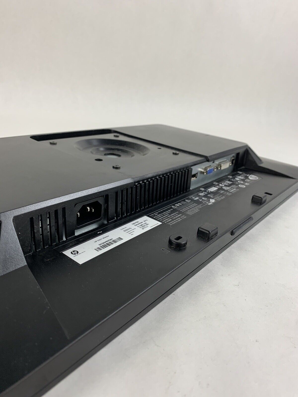 HP E231 EliteDisplay 23 in Monitor FHD LED Backlit LCD Screen VGA DVI