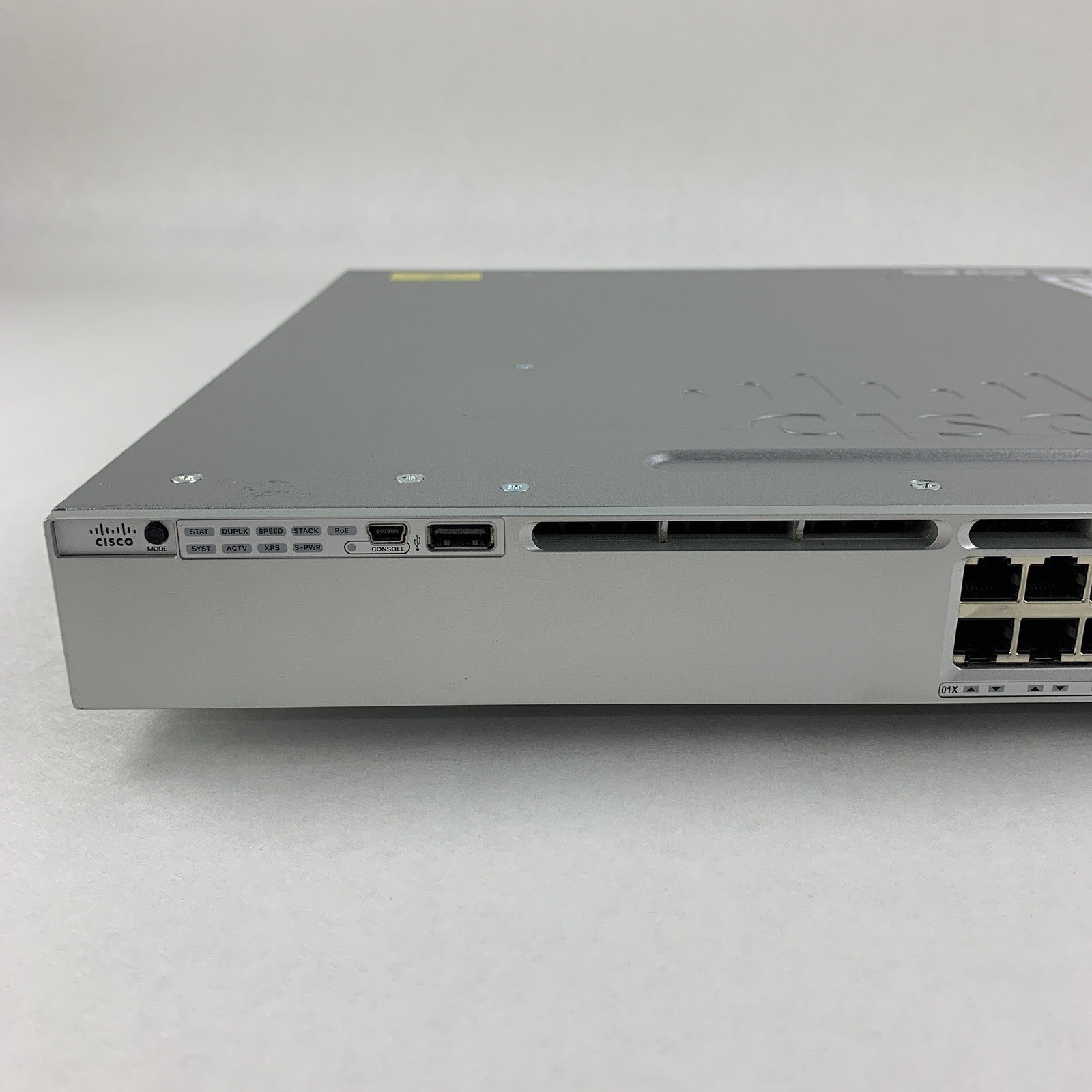 Cisco Catalyst WS-C3850-24P-S V08 24-Port Gigabit Ethernet PoE Switch Tested