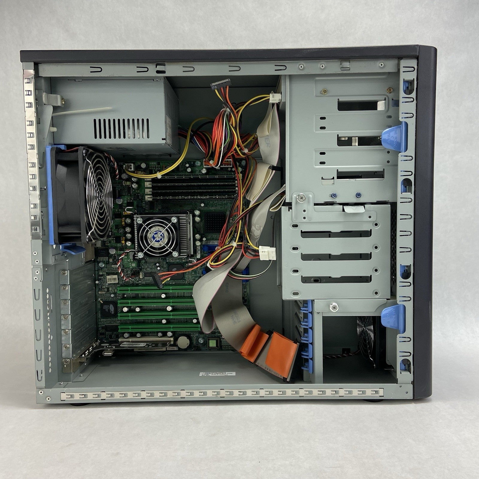 Dell PowerEdge 600SC Server Intel Pentium 4 256MB RAM No HDD No OS9