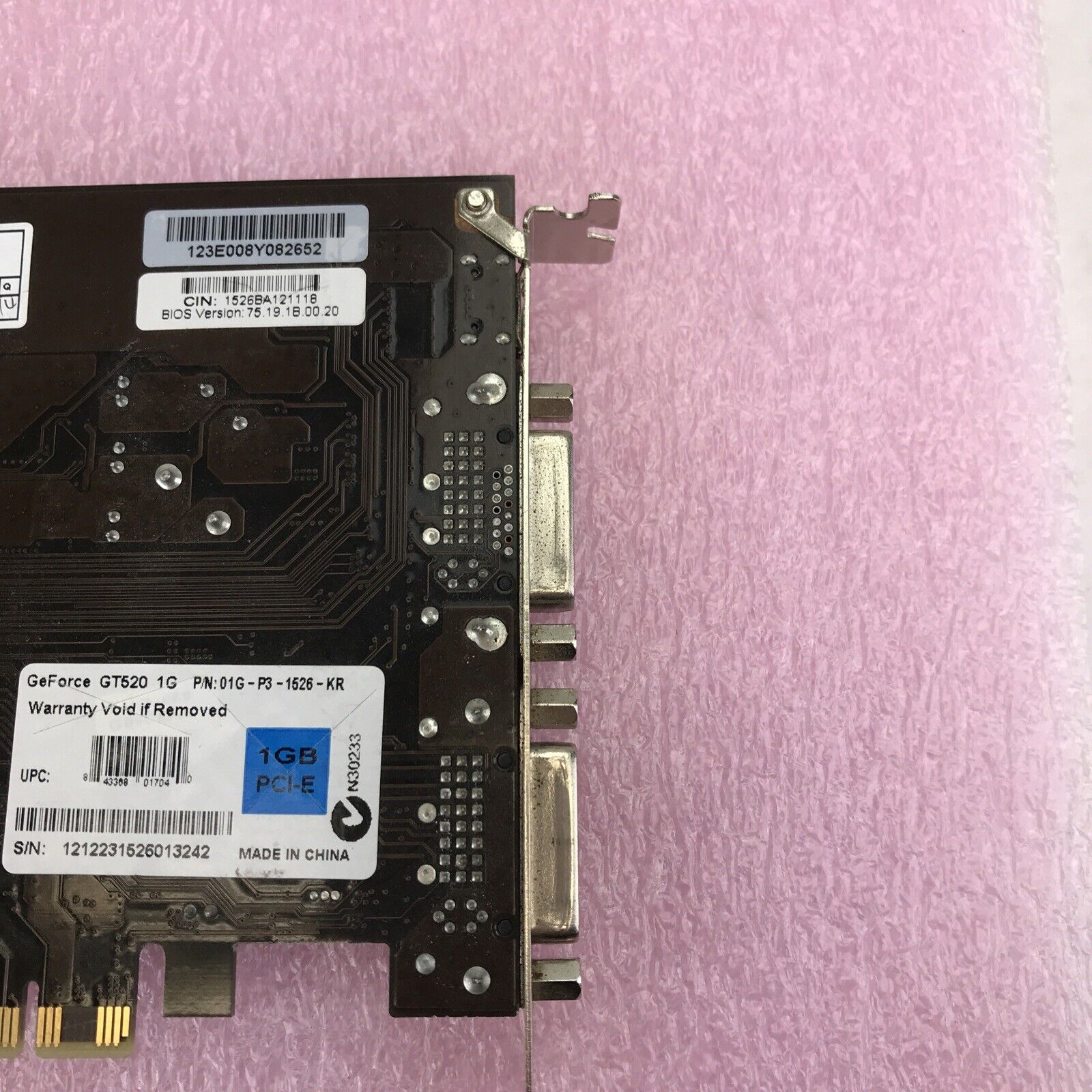 GeForce GT520 1G PCI-E 01G-P3-1526-KR Graphics Card GPU P1310
