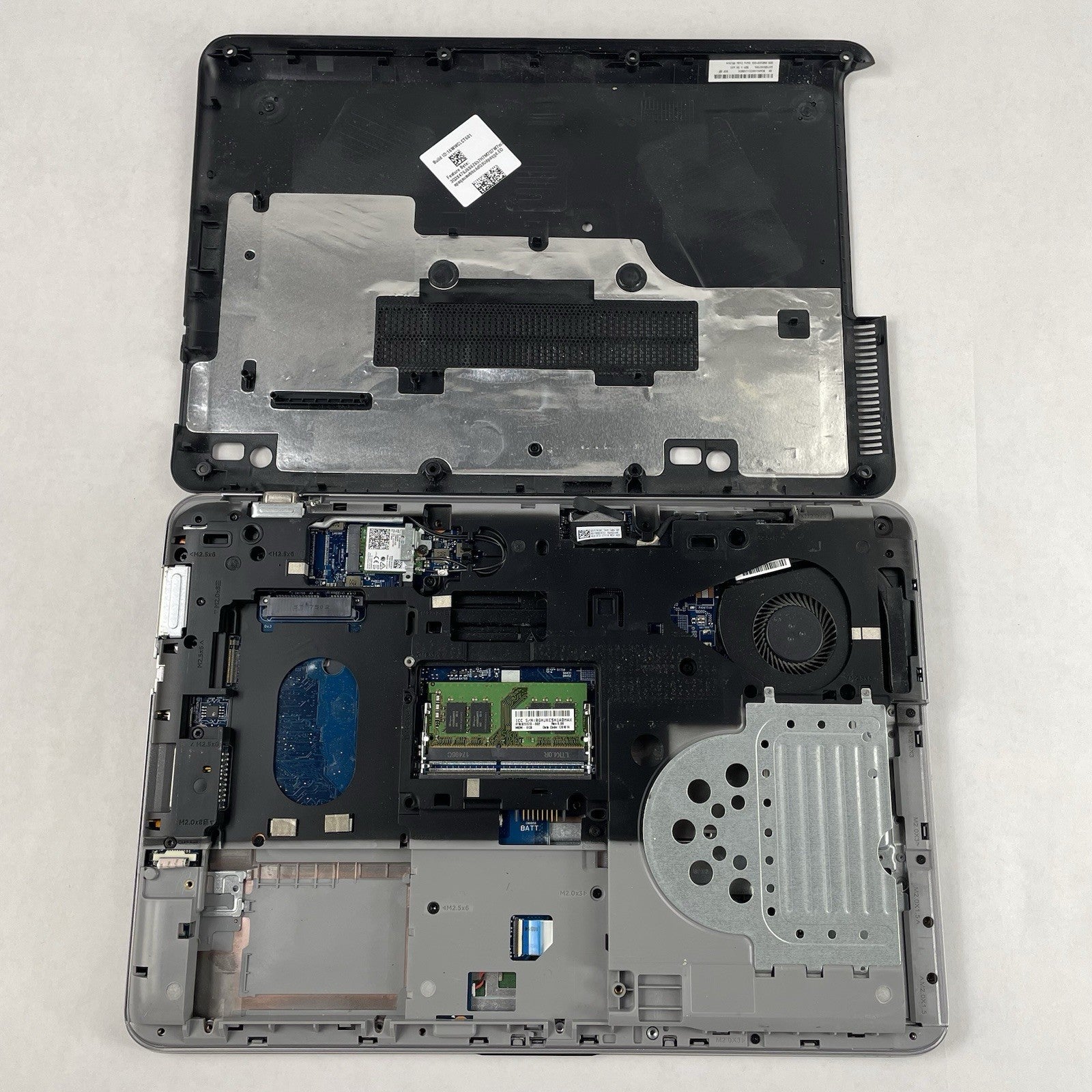 HP ProBook 640 G3 14" i5-7200U 2.50 GHz 8 GB RAM No SSD/OS/AC/Battery15