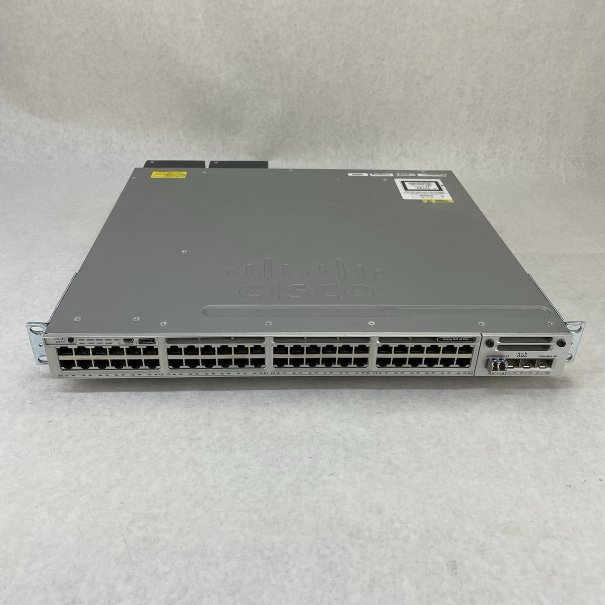 Cisco WS-C3850-48F-S 3850 NM-4-10g 2x PSU 48 1GE RJ-45 V07 - Tested and Reset1
