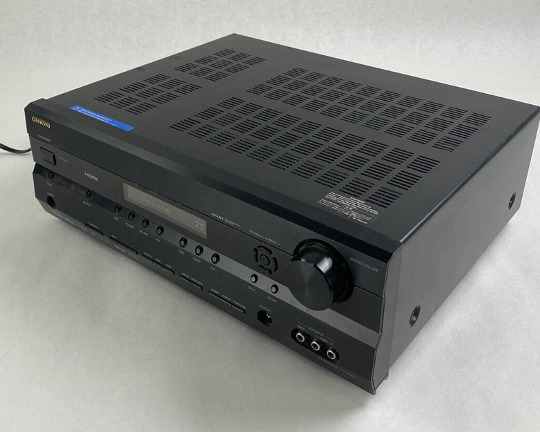 Onkyo Receiver HT-R667 For Parts or Repair