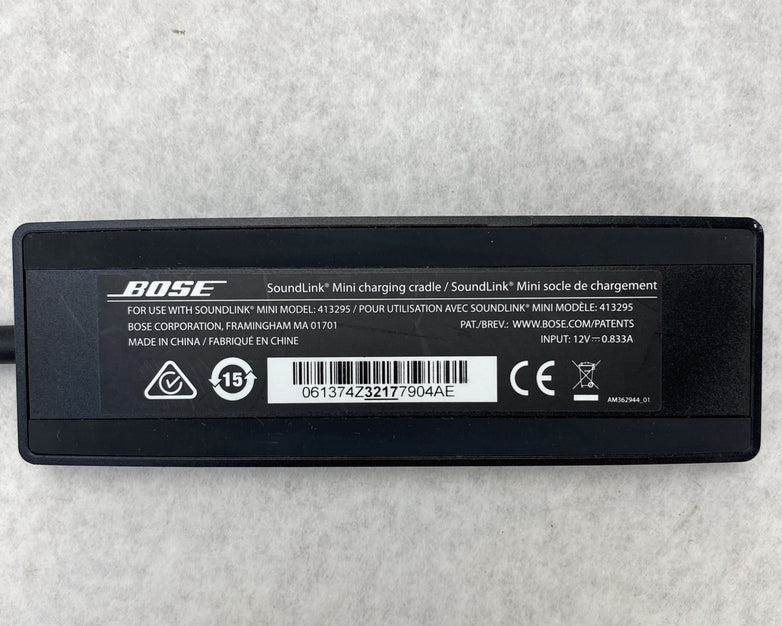 Bose SoundLink Mini 413295 Bluetooth and Aux Speaker With Charging Cradle
