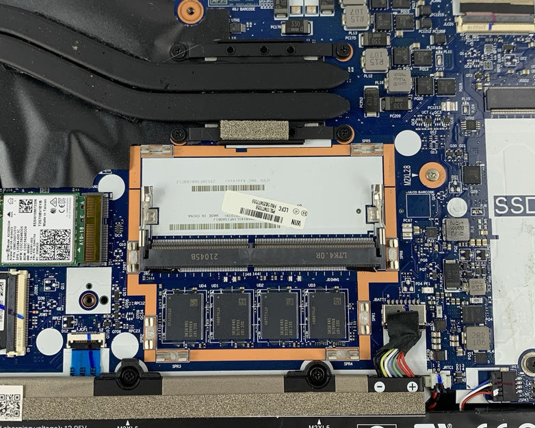 Lenovo ThinkPad E15 Gen 2 15.6" Ryzen 7 4700U 2.0 GHz 8 GB Ram No OS/HDD/AC