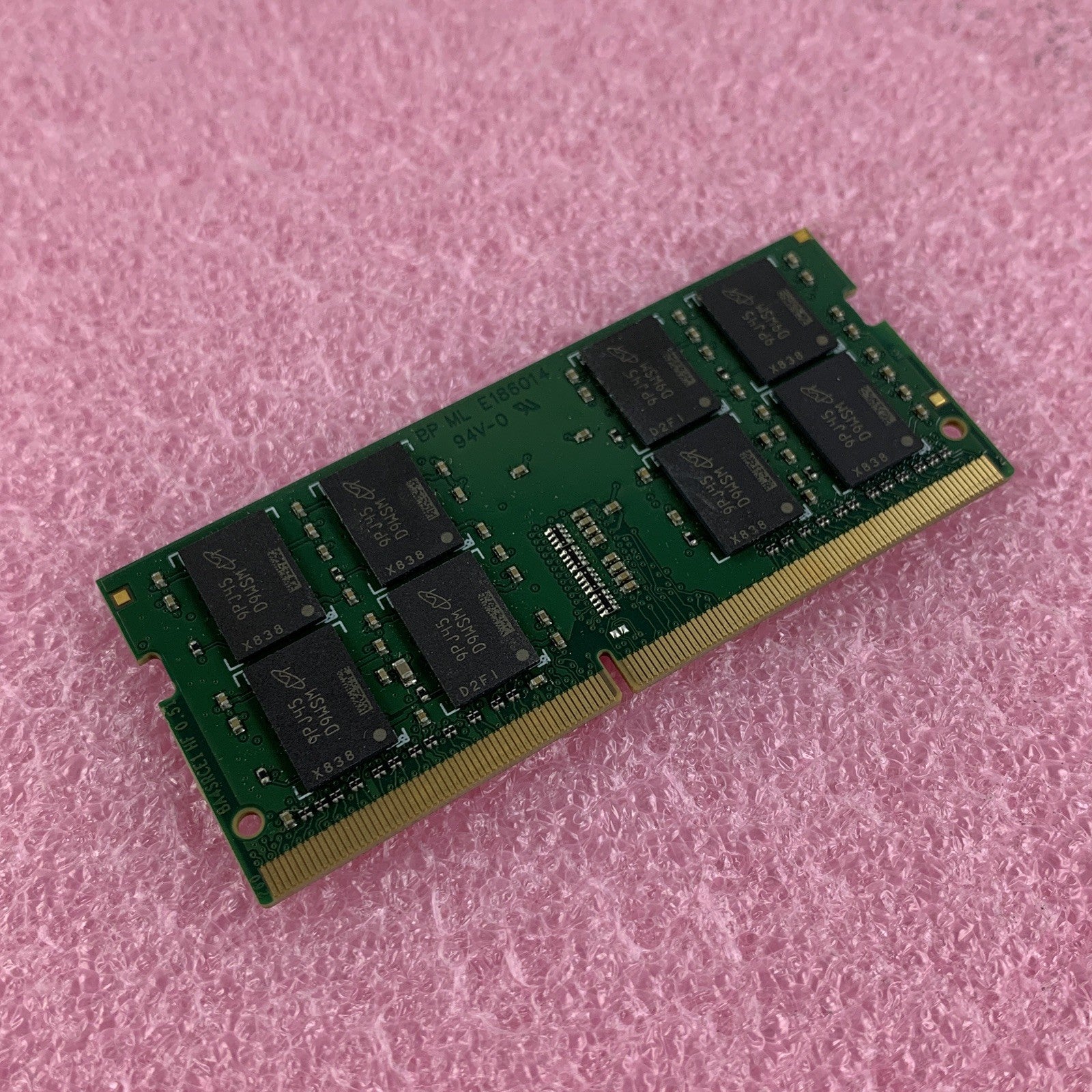 Crucial CT16G4SFD824A.M16FJ 16 GB DDR4 240MHz PC4-19200 Laptop Memory RAM