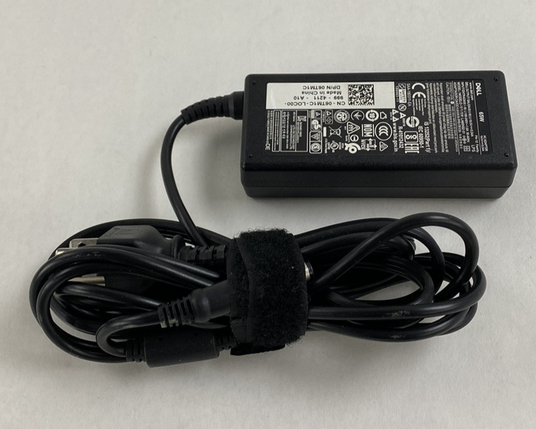 Lot of 6 Dell LA65NS2-01 DP/N: 06TM1C 65W 195V 3.34A 7.4mm Tip AC Adapter