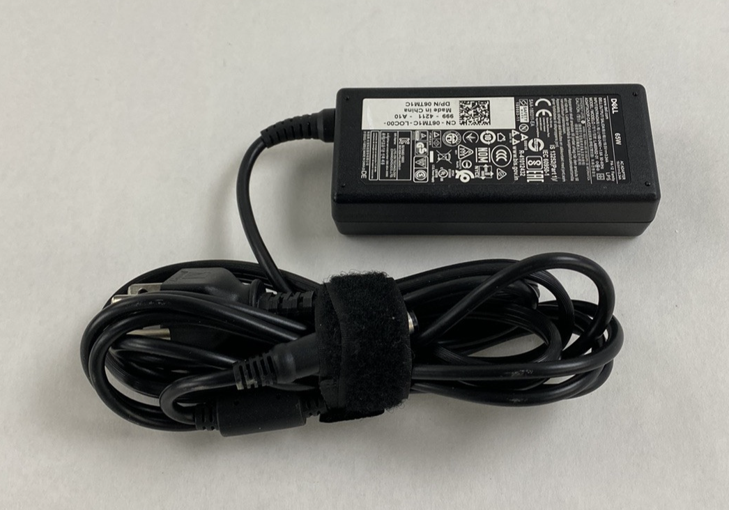 Lot of 6 Dell LA65NS2-01 DP/N: 06TM1C 65W 195V 3.34A 7.4mm Tip AC Adapter
