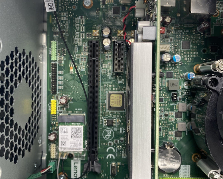 Lenovo ThinkCentre M90s SFF Intel Core i5-10500 3.1GHz 16GB RAM No HDD No OS