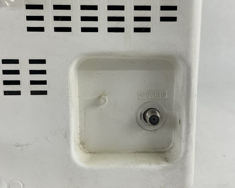 Panasonic PV-C2030W 20" CRT TV VCR & Radio Combo White