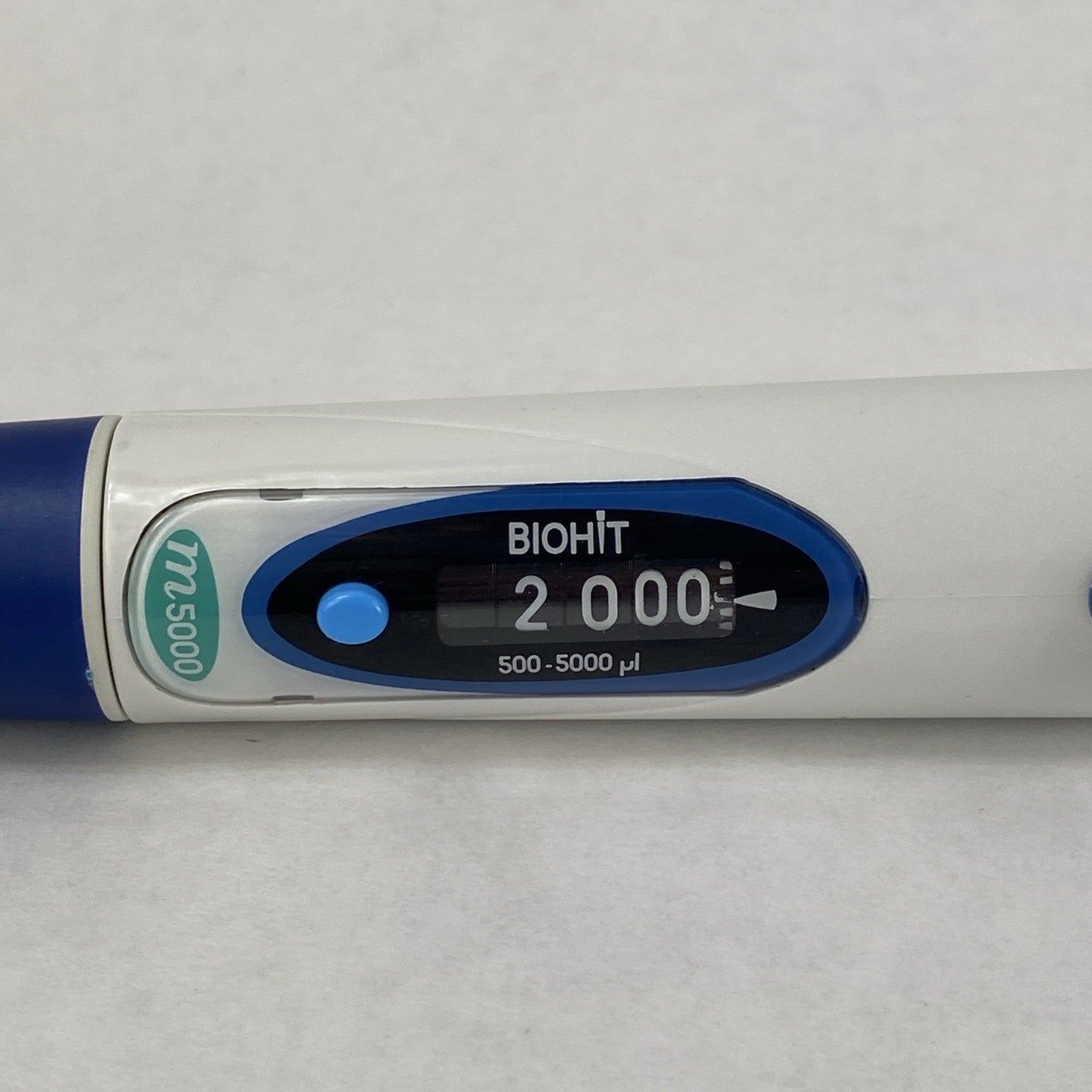 Biohit m5000 500-5000 µL Single Channel Handheld Manual Pipette2