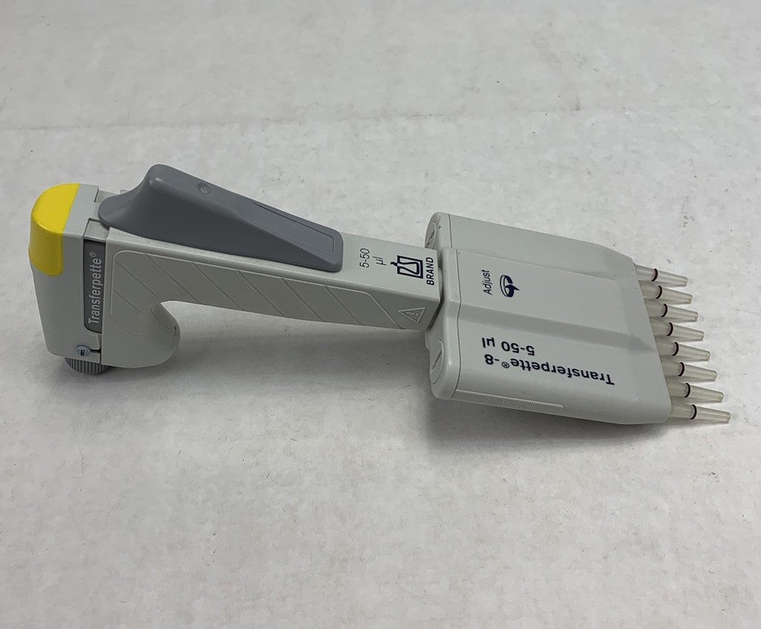 BrandTech Transferpette -8 5-50 µL 8 Channel Adjustable Pipette