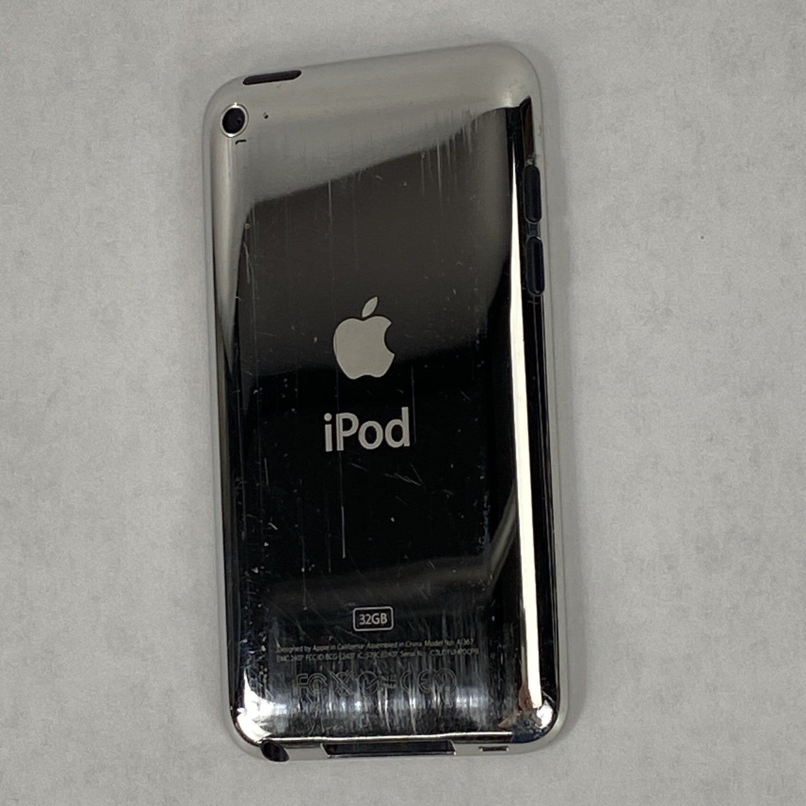 Apple iPod Touch 4th Gen A1367 32GB 3.5" Black IOS 6.1.612
