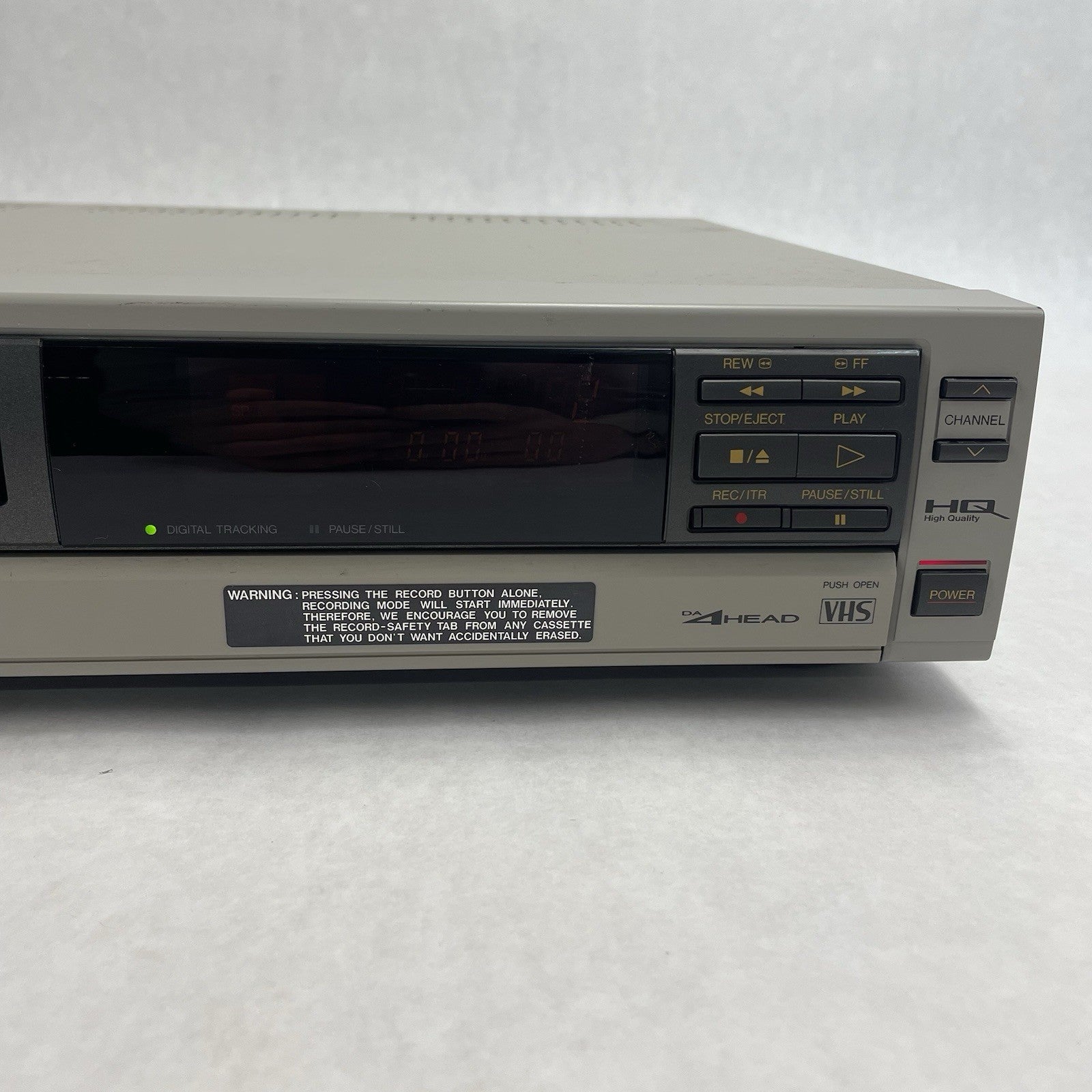 JVC BR-3700U VHS Player/Recorder 300W 2.5A 120V 60Hz