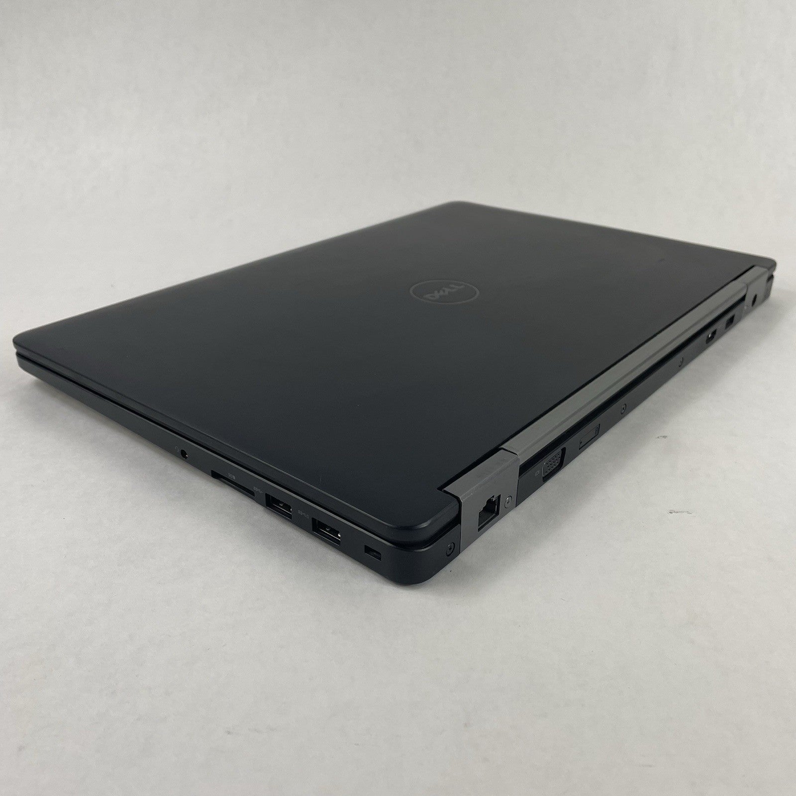 Dell Latitude E5570 15.6" i5-6300U 2.40 GHz 8 GB RAM No SSD/OS/AC/Batt - READ13