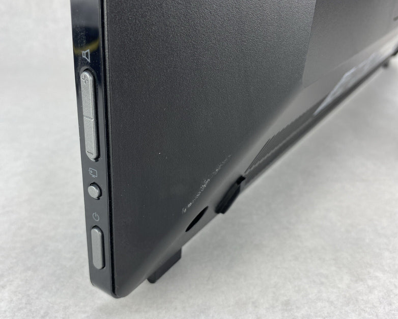 Lenovo ThinkCentre E93z AIO Intel Core i3-4130 3.40GHz 4GB RAM No HDD No OS