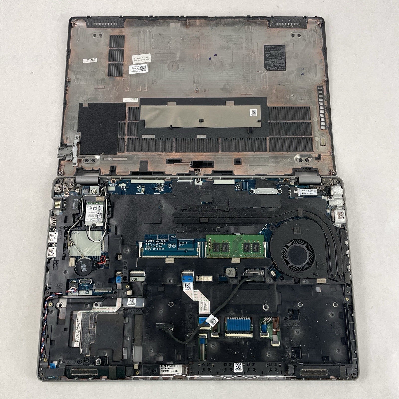 Dell Latitude 5510 15.6" i5-10210U 1.60 GHz 8 GB RAM No SSD/OS/AC/Batt17