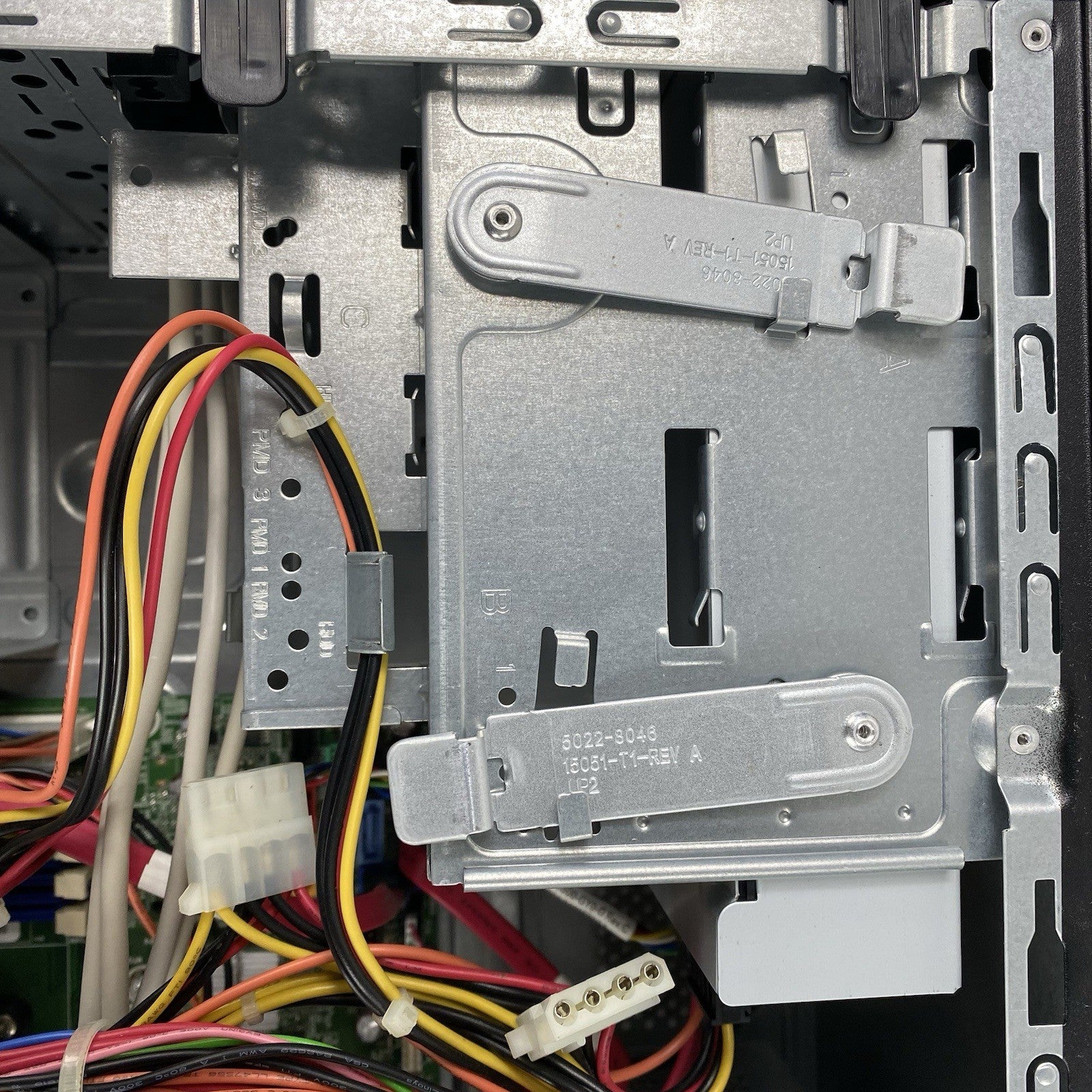 HP p6350z MT AMD Athlon 2 x2 240 2.80GHz 4GB RAM No HDD No OS