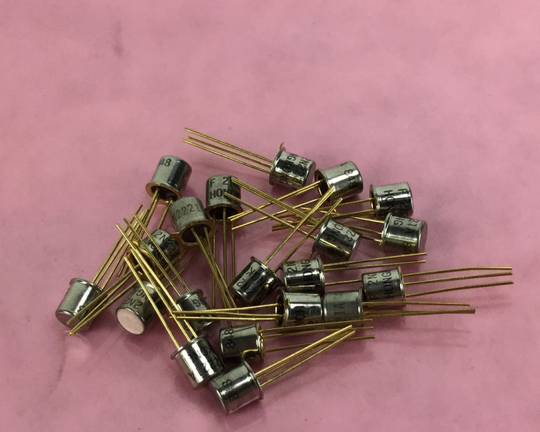 NEW Fairchild 2N2221A Bipolar Transistors - BJT, TO-18, Lot of 20