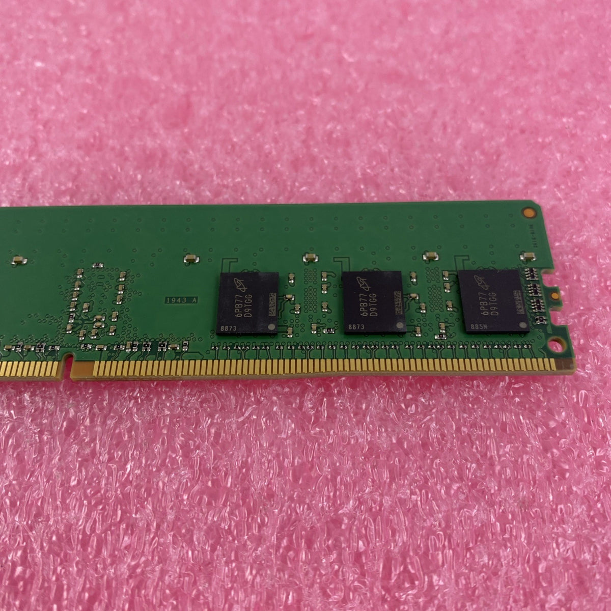 Micron 4GB DDR4 PC4-2400T Desktop Memory Ram MTA9ASF51272PZ-2G3B1II - Lot of 26
