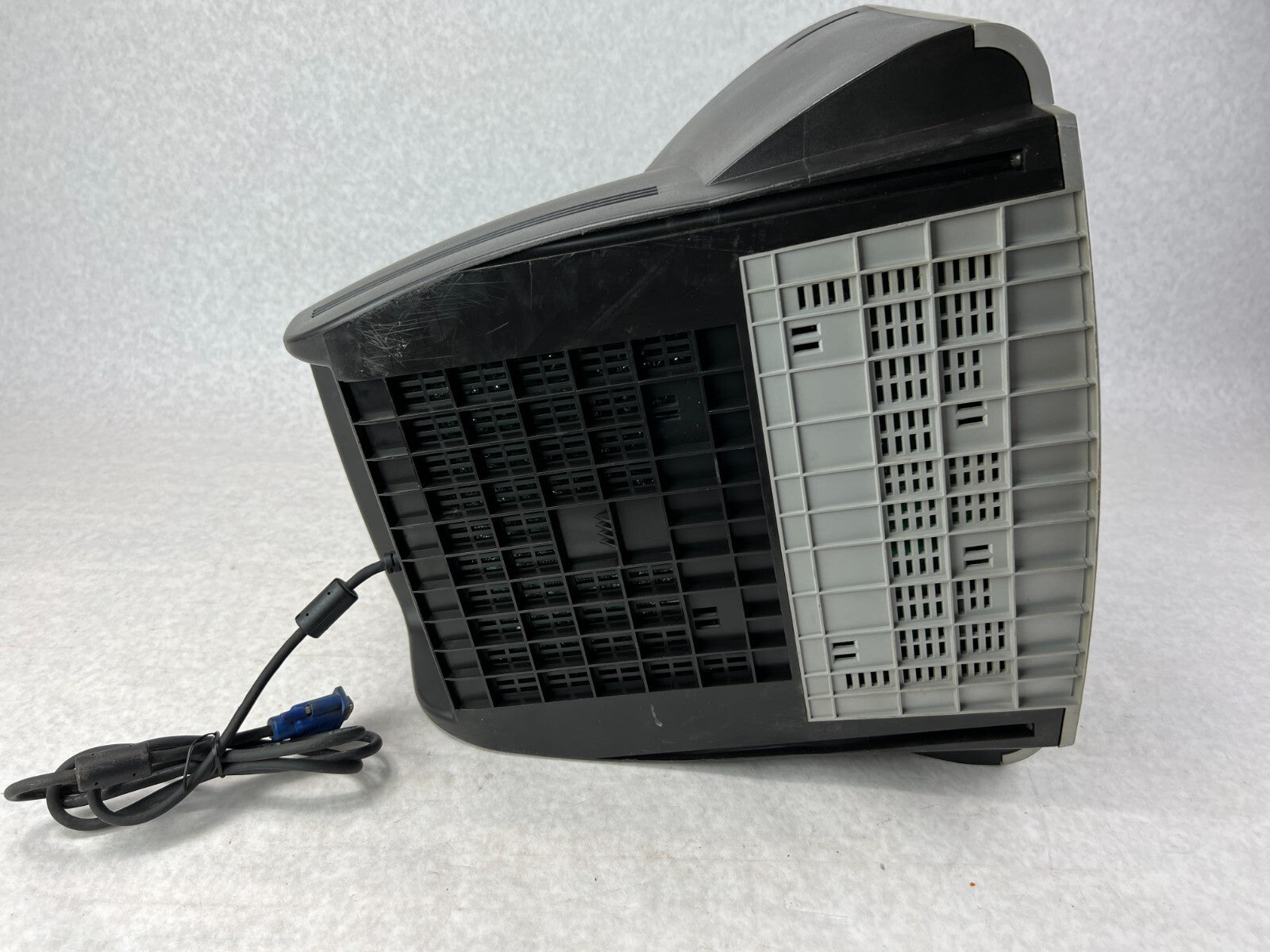 HP Compaq CV7500 17" Color Monitor 262243-339 1024x768 @85Hz NO STAND