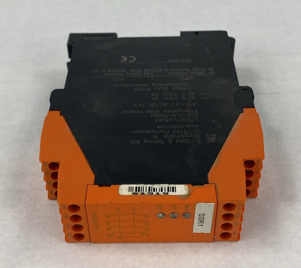 E. Dold and Sohne LG5925.48/61 Emergency Stop Module