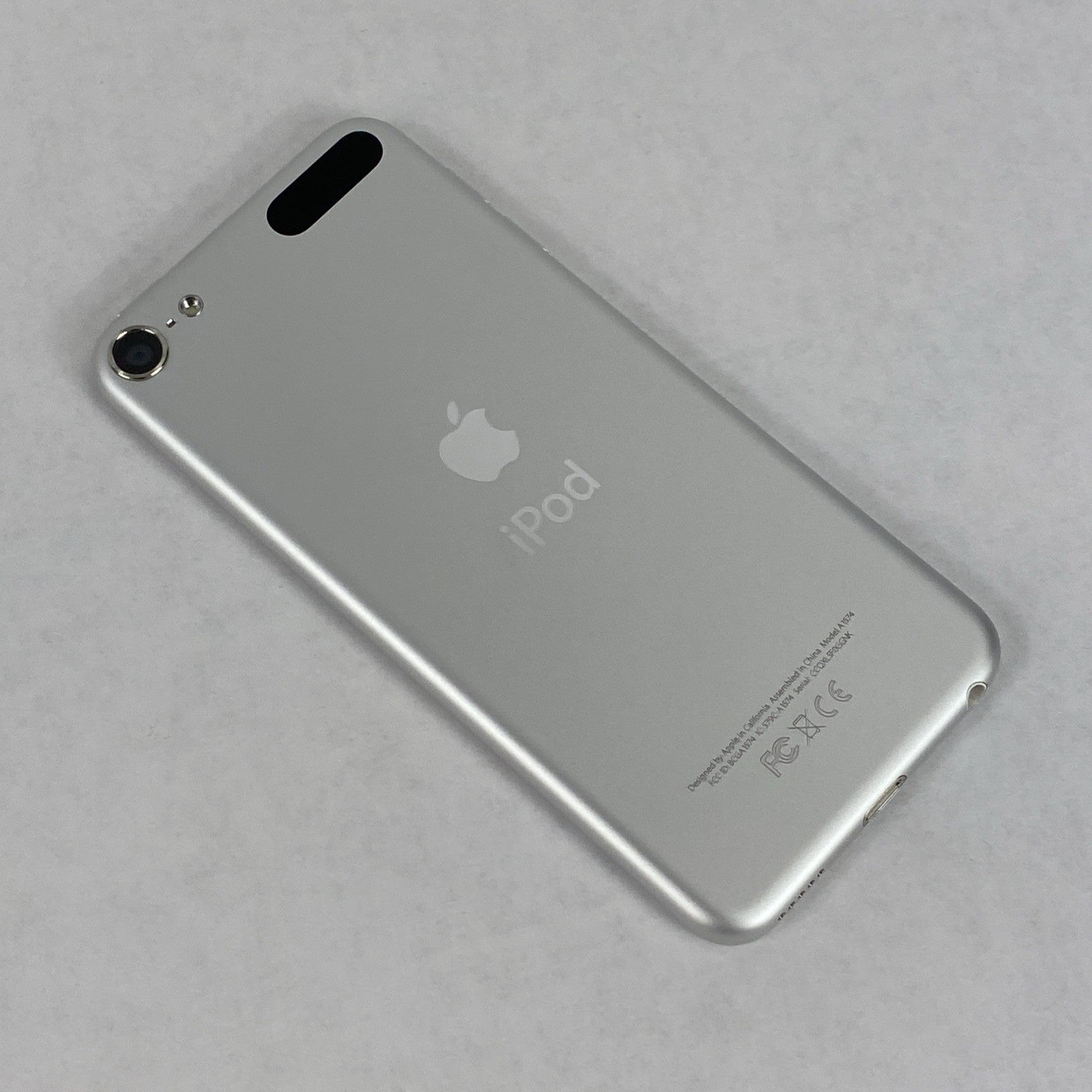 Apple iPod Touch 6th Gen A1574 32GB 4" Silver IOS 12.5.79