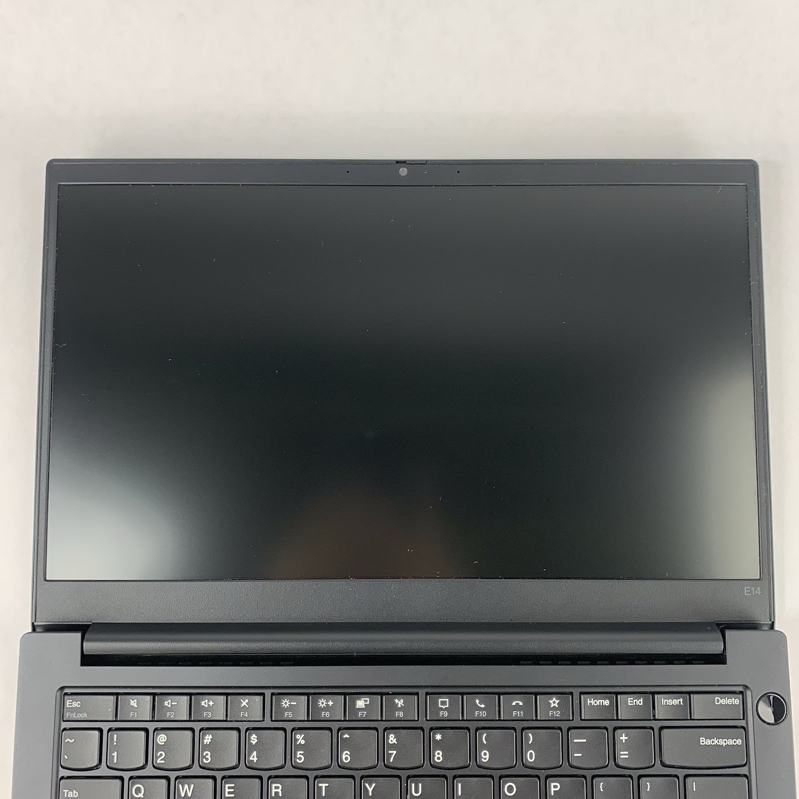 Lenovo ThinkPad E14 Gen 3 14" Ryzen 5 5500U 2.1Ghz 8 GB Ram No OS/HDD/AC Scratch6