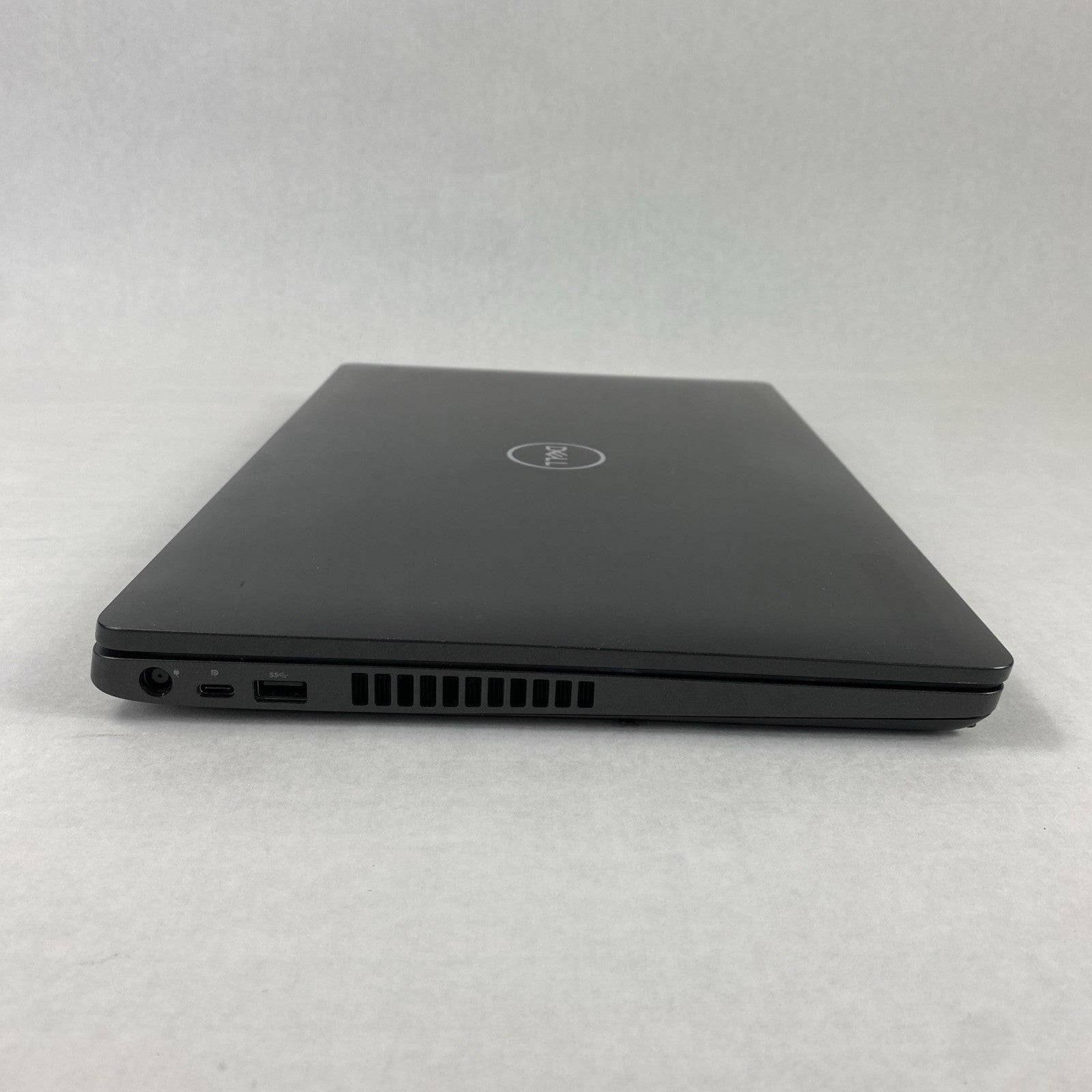 Dell Latitude 5500 Intel Core i5-8365U 1.60 GHz 8 GB RAM 15.6" No HDD No OS