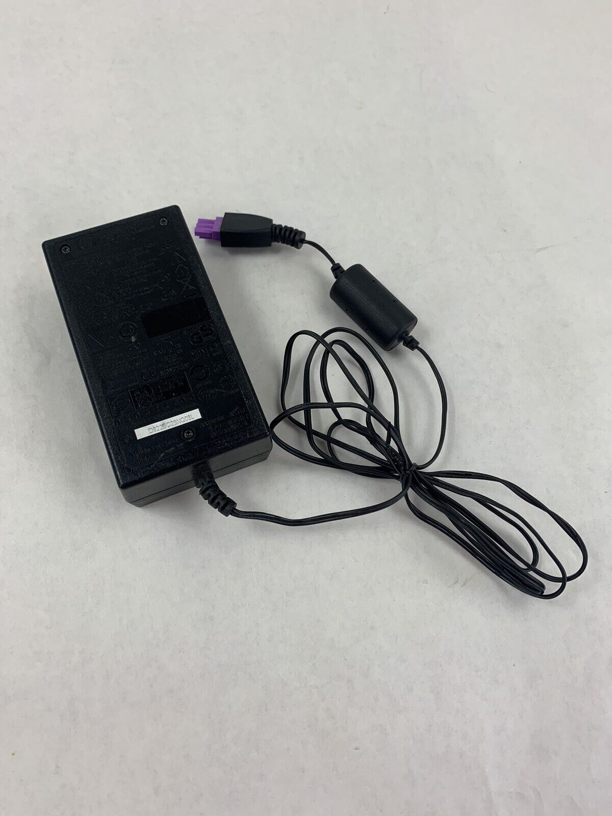 Genuine HP 0957-2105 AC Adapter Power Supply