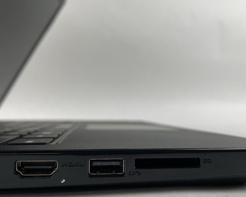 Dell Inspiron 5566 15.6" i5-7200U 2.50 GHz 8 GB RAM No SSD/OS/AC/Batt - Bad USB