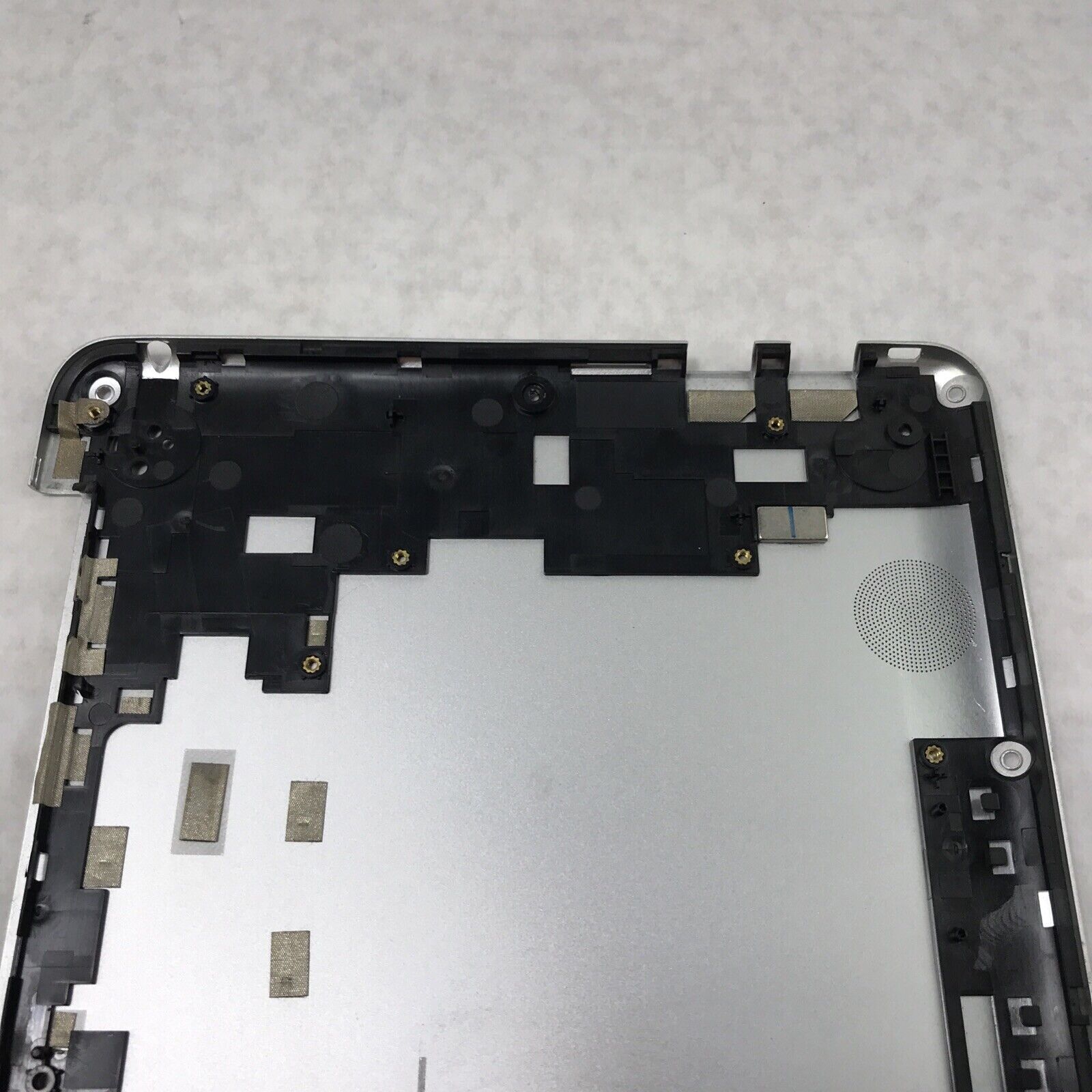 Asus 13NL0971P06011-1 Bottom Case Assembly Notebook PC C100PA-RBRKT03D