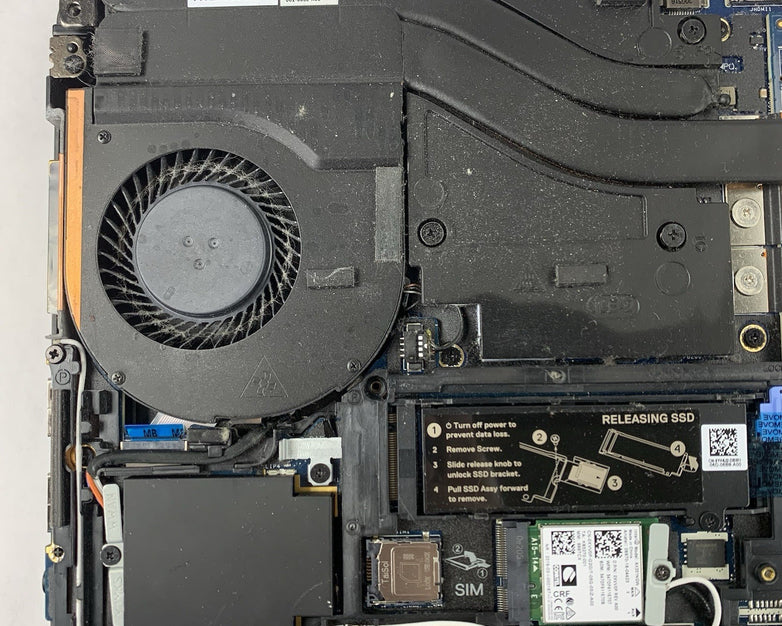 Dell Precision 7550 15.6'' Intel i7-10750H 2.6 GHz 32 GB Ram No OS No HDD