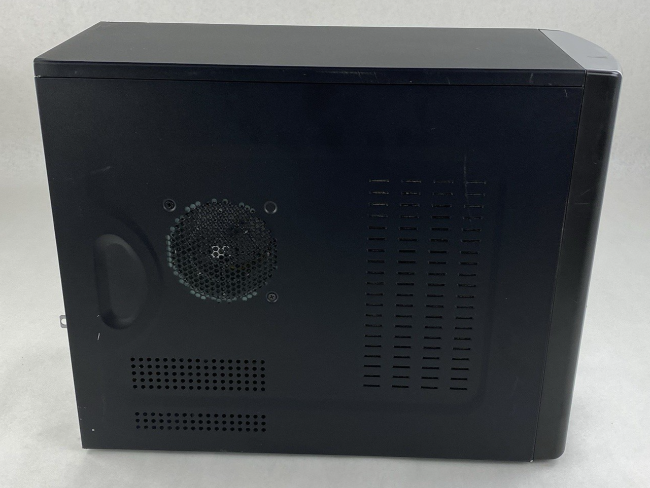 Foxconn TLM436 Mid ATX Computer Case with 300W Power Supply