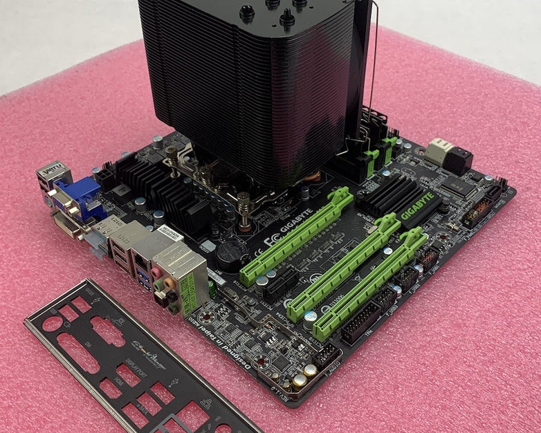 Gigabyte G1.Sniper M3 Motherboard Intel Core i5-2500K 3.3GHz 8GB RAM w/ Shield