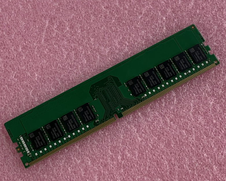 SK Hynix HMA82GU7DJR8N-VK 16 GB DDR4 ECC UDIMM Server Memory RAM